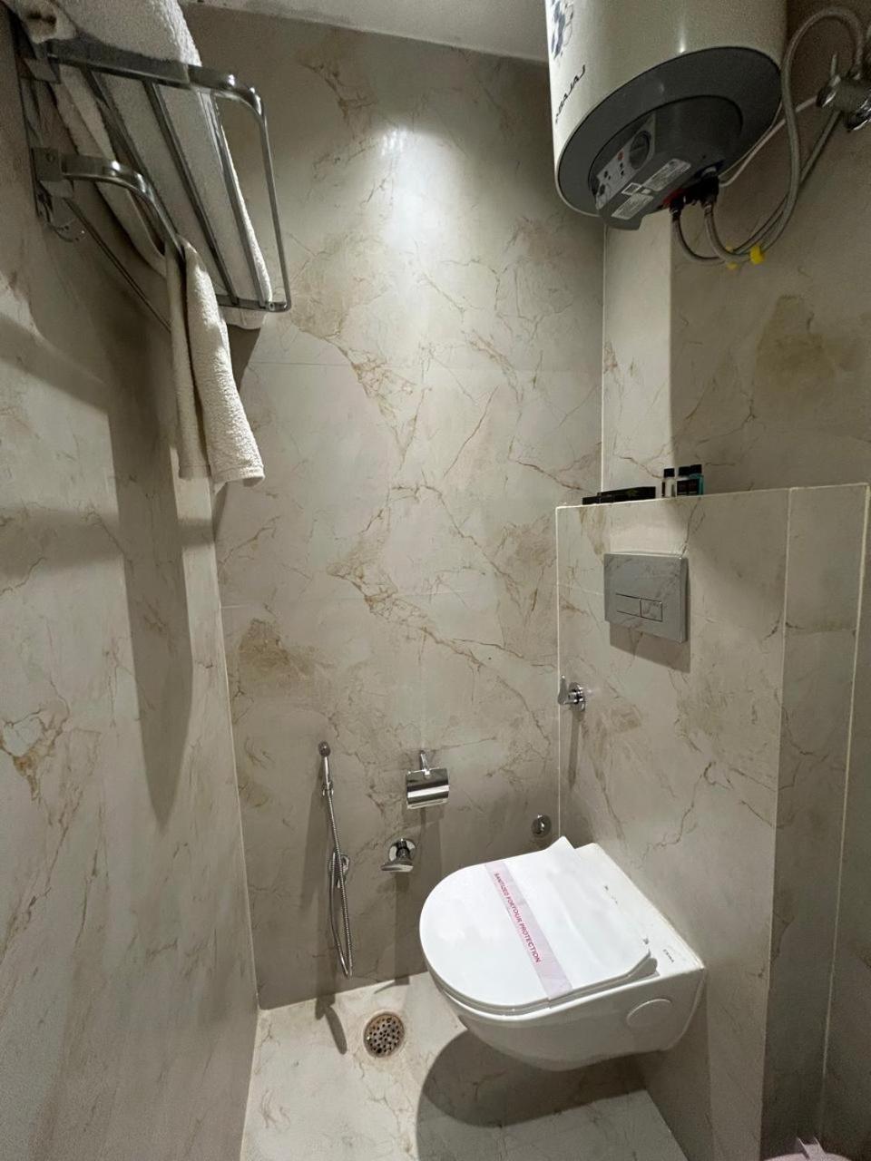 Divine Hotel Karnāl Dış mekan fotoğraf